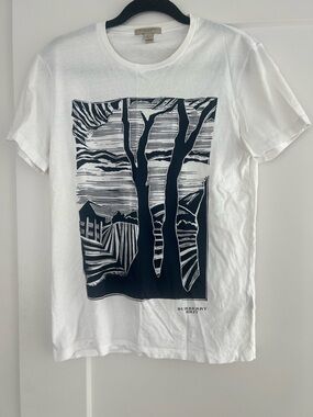 Burberry White Short Sleeve Tee with Navy Scenic Print